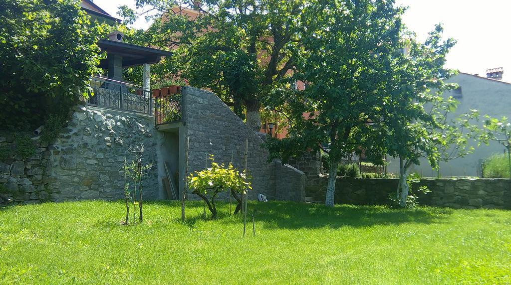 Apartment Pud Oreh Roč Esterno foto