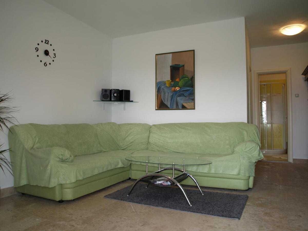 Apartment Pud Oreh Roč Camera foto